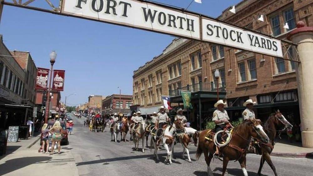 Hotel Country & By Radisson, Worth, Tx 3*