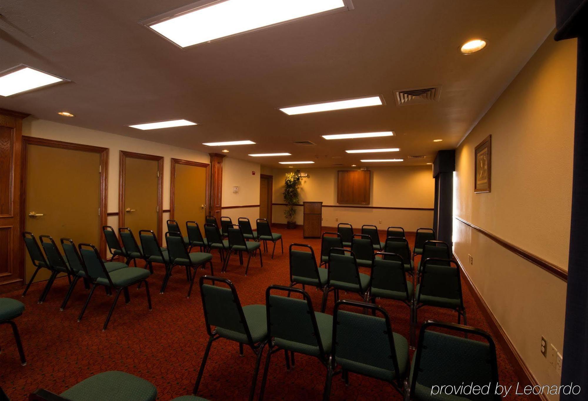 Hotel Country & By Radisson, Worth, Tx 3*